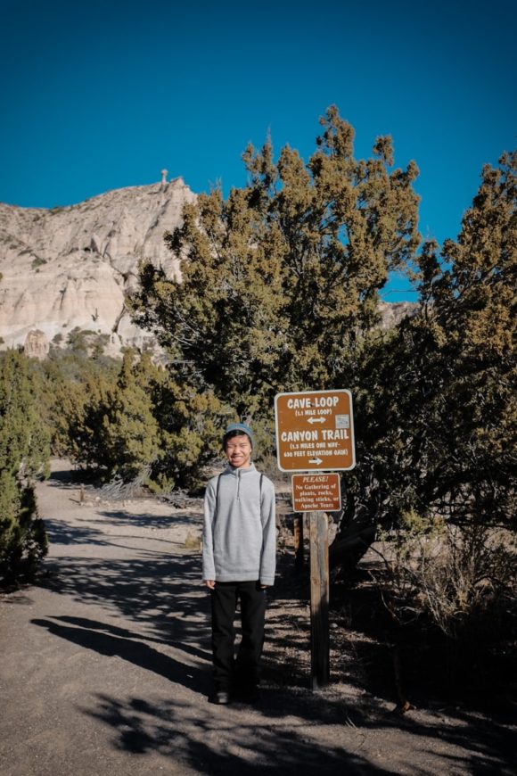"Start of the Hike". USA. New Mexico. Kasha-Katuwe Tent Rocks National Monument. 2015.