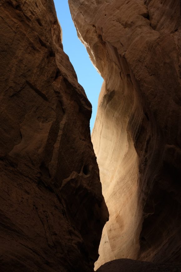 "Look Up". USA. New Mexico. Kasha-Katuwe Tent Rocks National Monument. 2015.