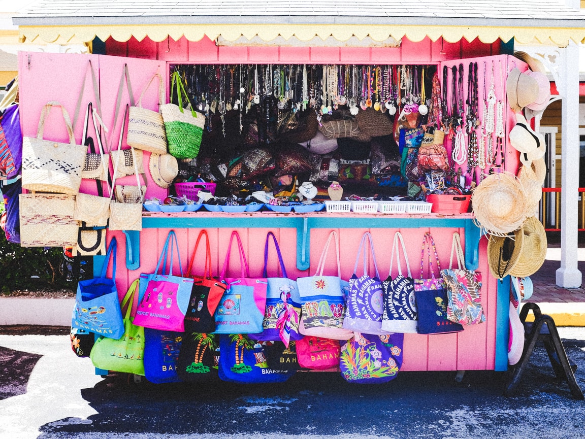 "Colorful Shop" Port Lucaya, 2016